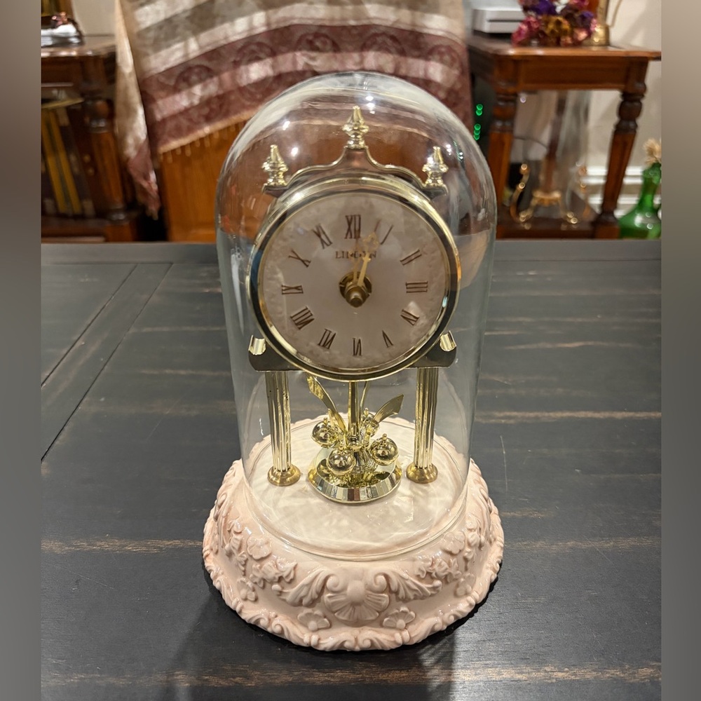 Linden Anniversary Clock